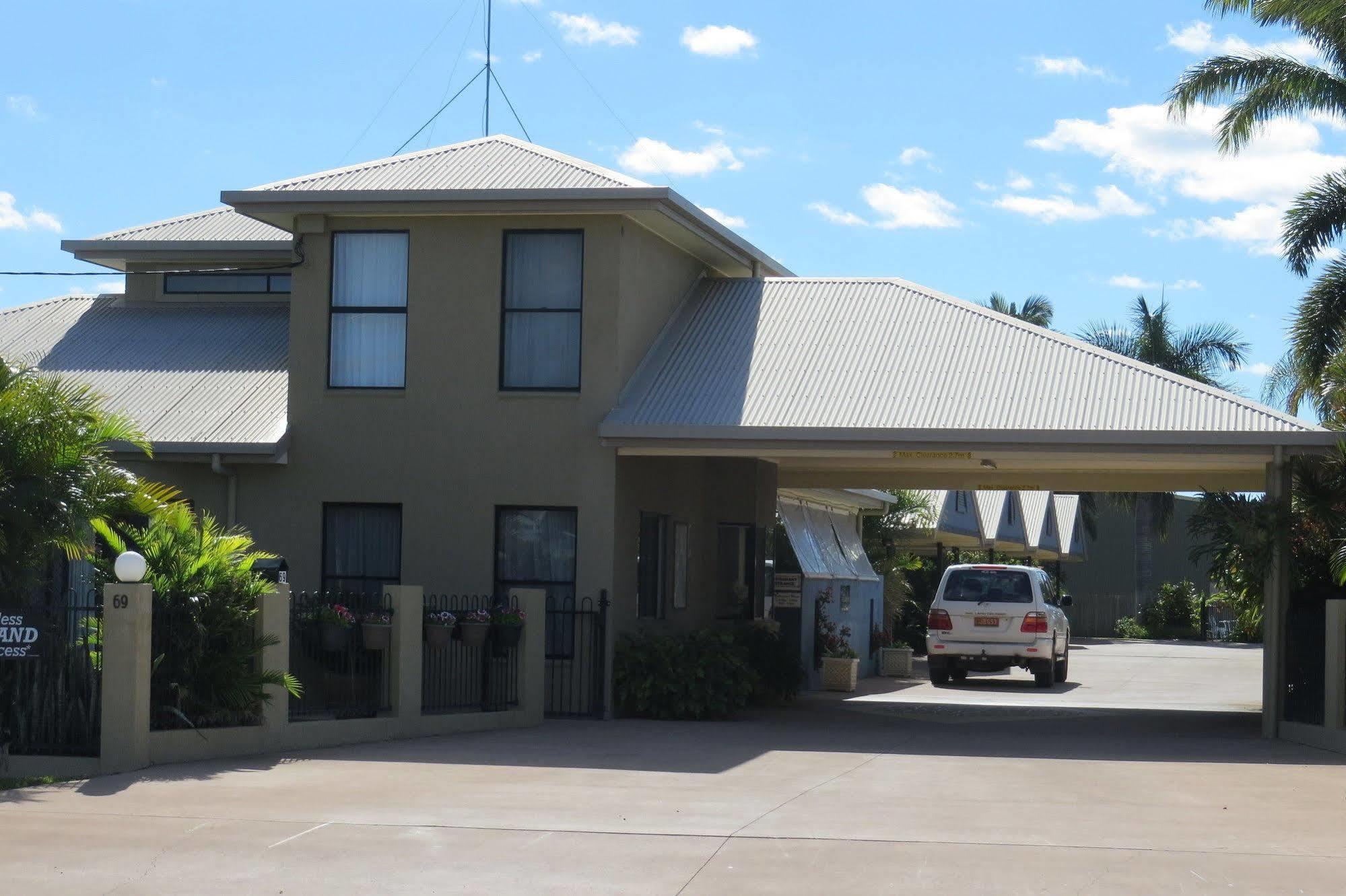 Biloela Palms Motor Inn Exterior foto